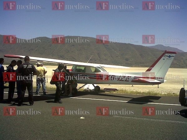 Avioneta Aterriza De Emergencia En Plena Autopista Guadalajara Colima