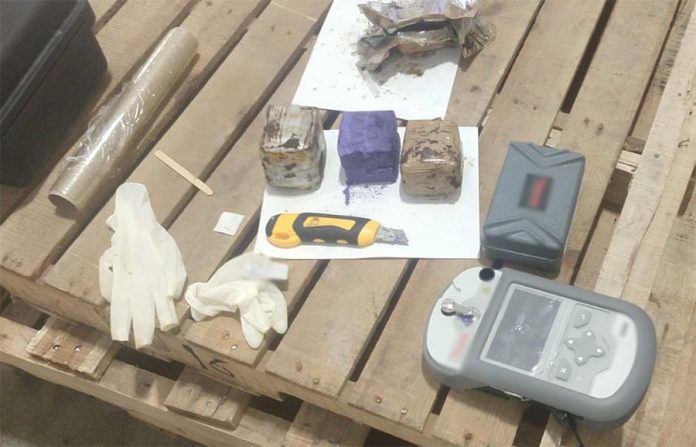 En el Estado de México, se interceptó un paquete con seis kilos de fentanilo proveniente de Acapulco y con destino a New Jersey.